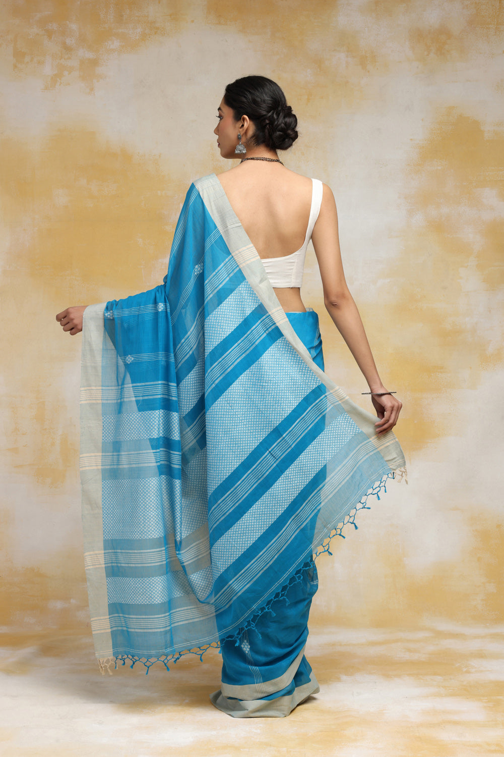 Shipra: Flowy Summer Cotton Saree Turquoise Red