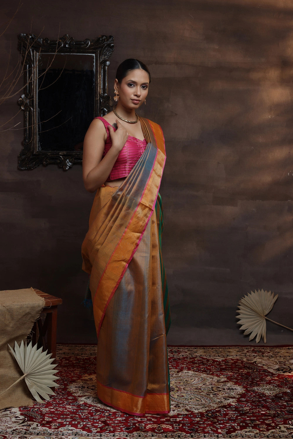 Handloom Gold Duo Tone Pure Silk Saree With Contrasting Border And Pallu