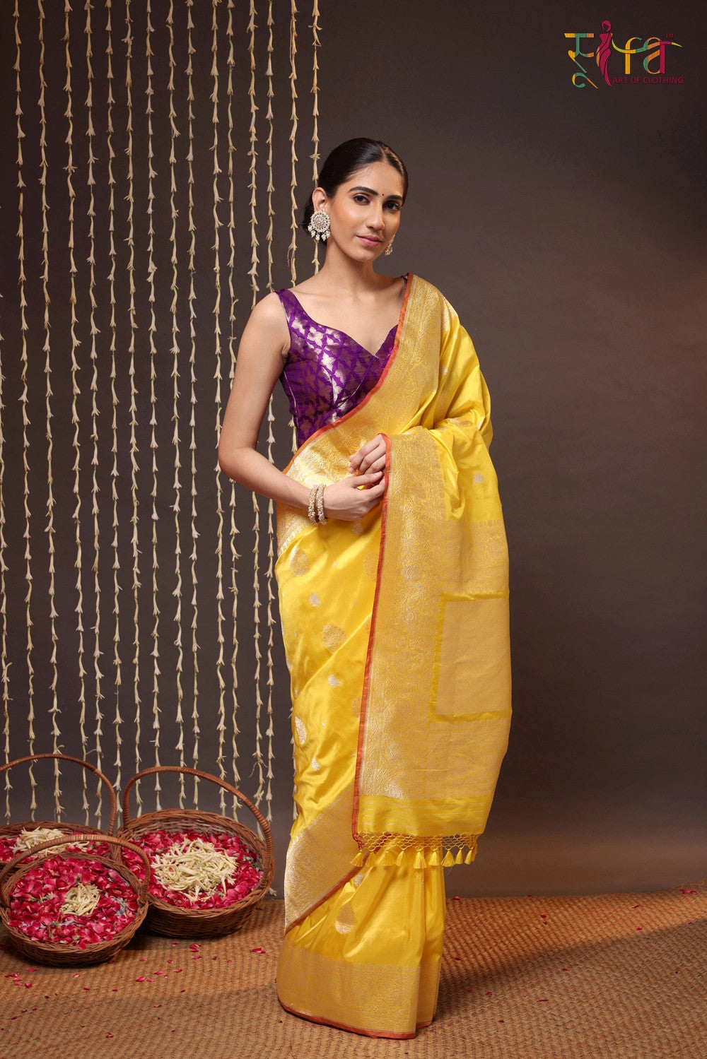 Sunshine Yellow Handloom Pure Silk Banarasi Saree With Kadhwa Boder And Pallu
