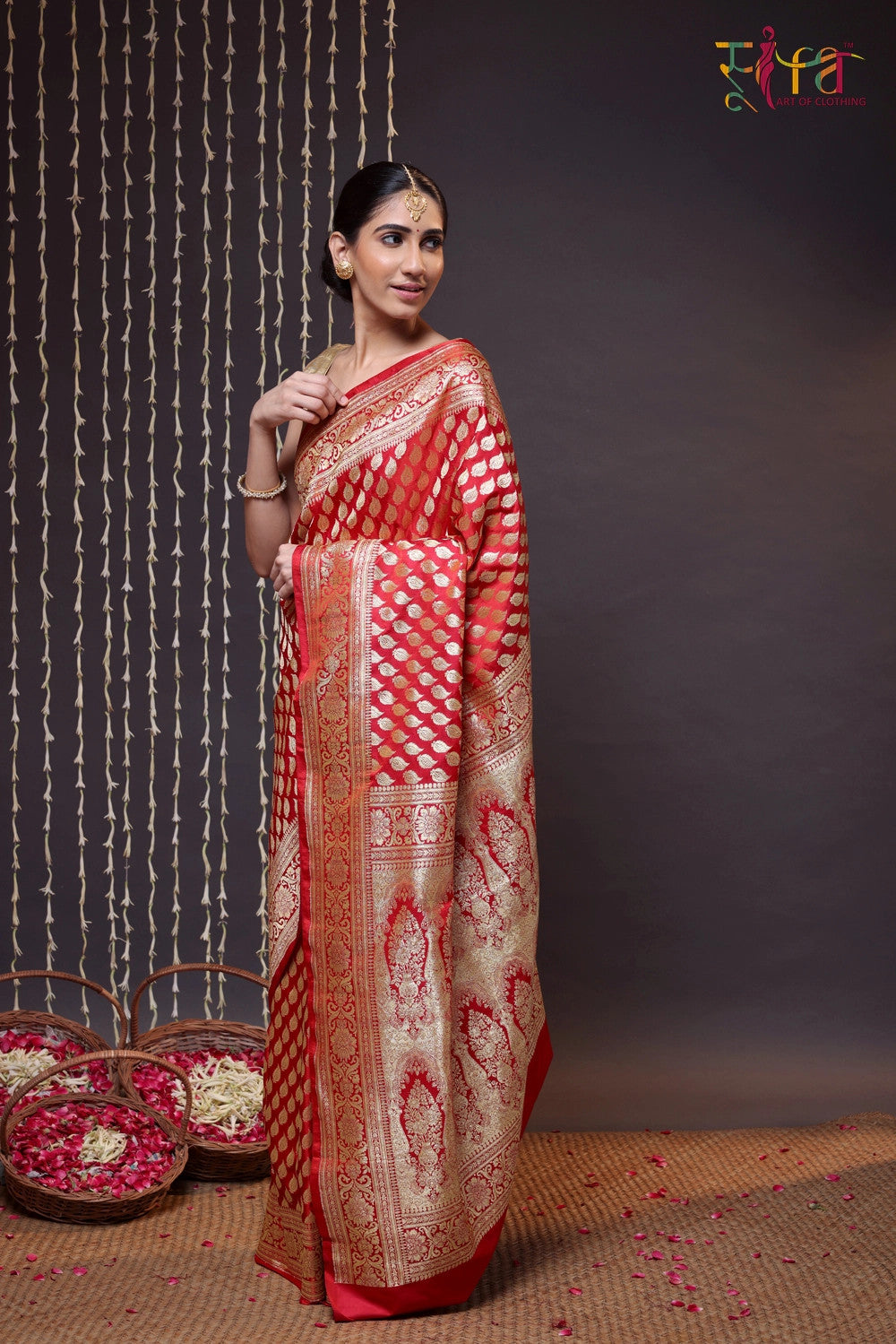 Handloom Red Pure Silk Traditional Banarasi Saree With Gold Zari