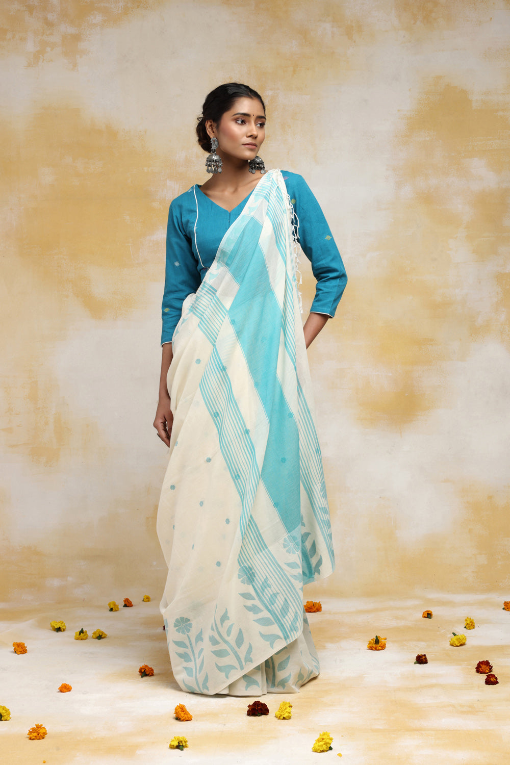 Handloom Off White & Sky Blue Soft Cotton Jamdani Saree