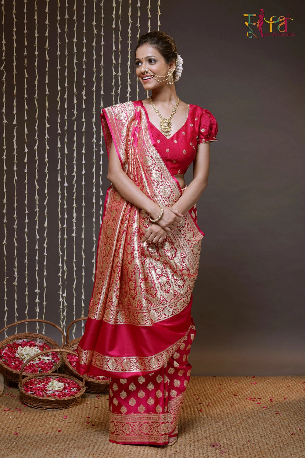 Magenta Handloom Pure Silk Traditional Banarasi Saree