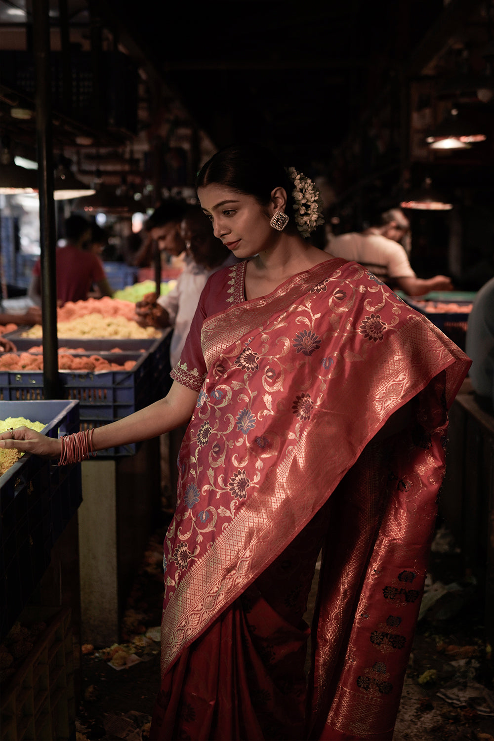 Zardozi Work Classic Handloom Banarasi Katan Silk Jangla Saree, 6.5m at Rs  19500 in Varanasi