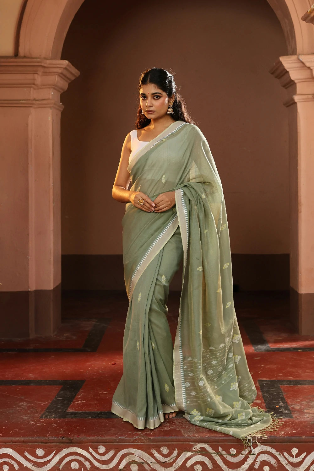 Handloom Pistachio Green Pure Cotton Jamdani Saree