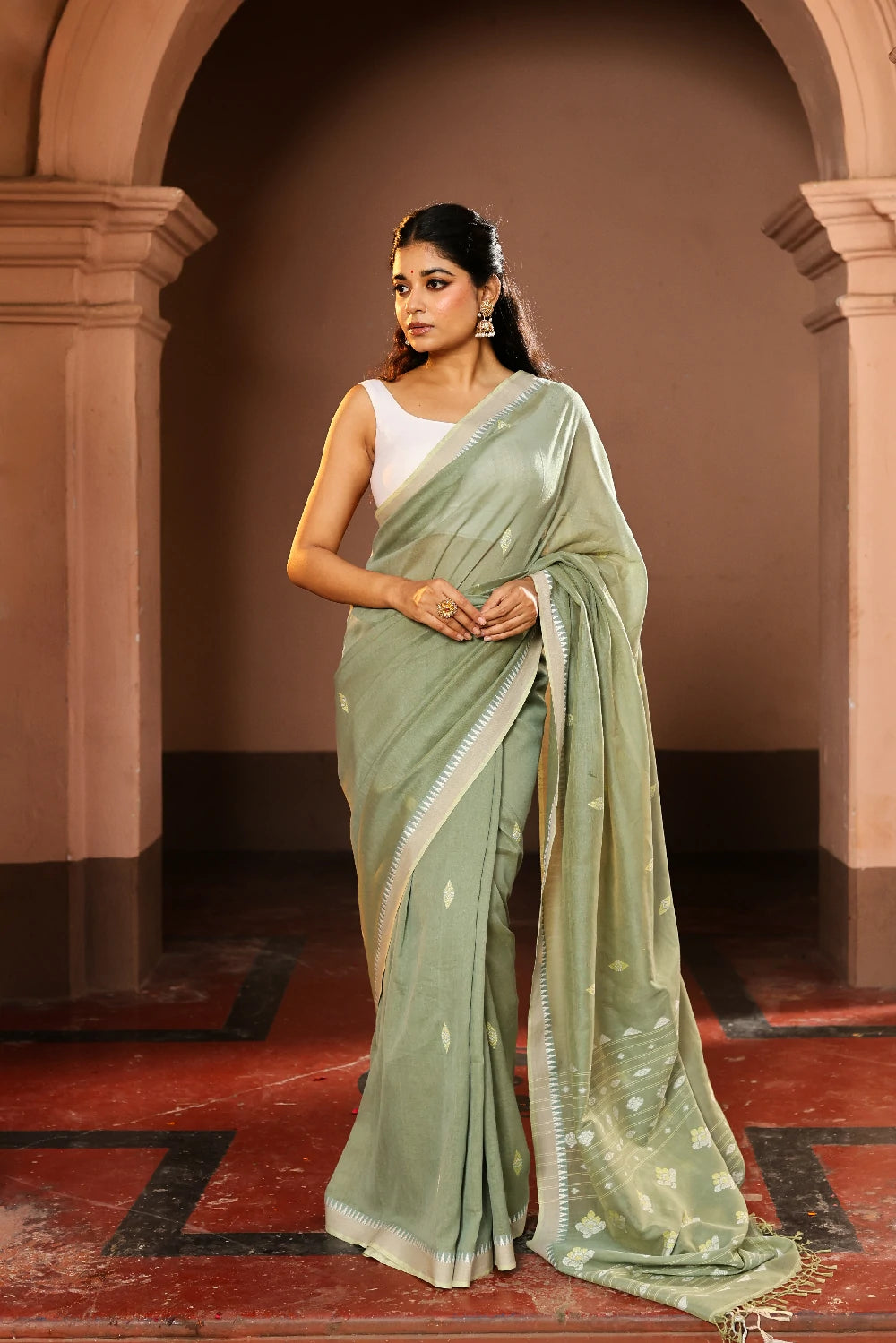 Handloom Pistachio Green Pure Cotton Jamdani Saree