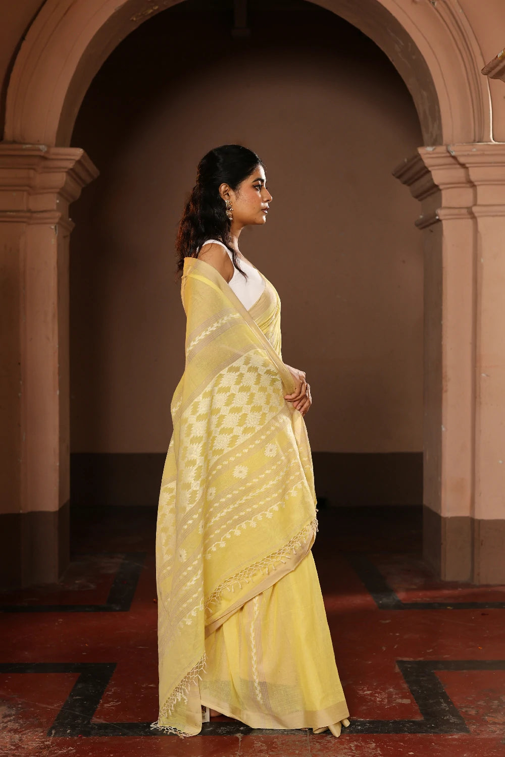 Handloom Lemon Yellow Pure Cotton Jamdani Saree