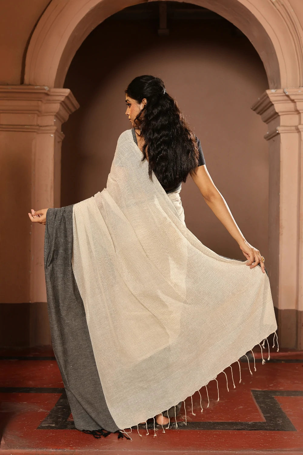 Handloom Off White Stripes Pure Cotton Saree with Grey Border