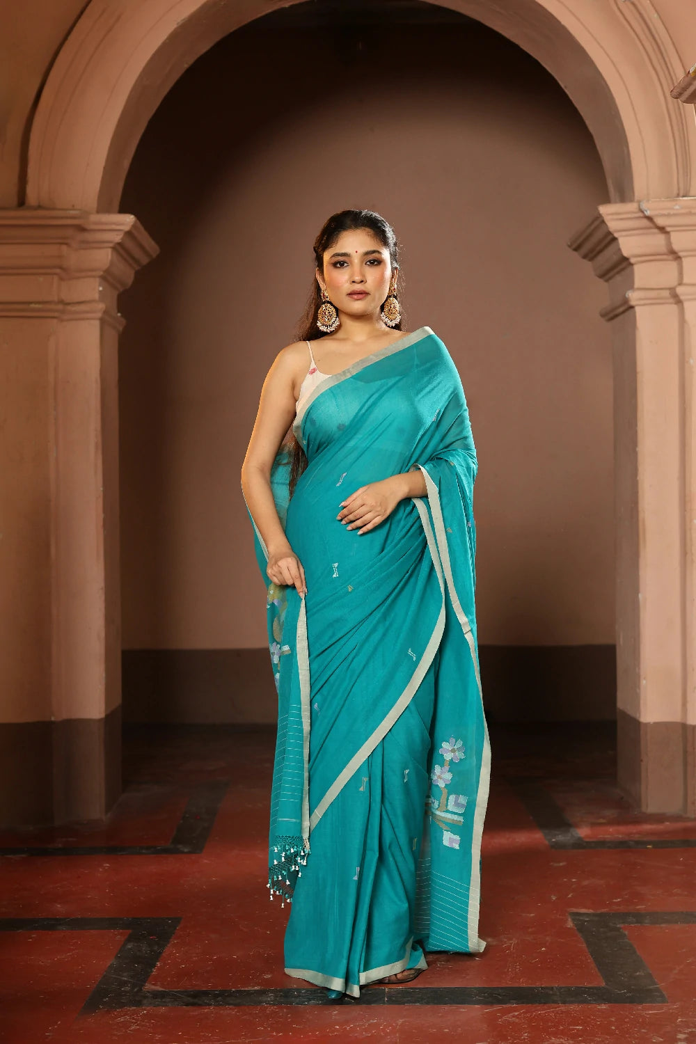 Handloom Teal Blue Pure Cotton Contemporary Jamdani Saree