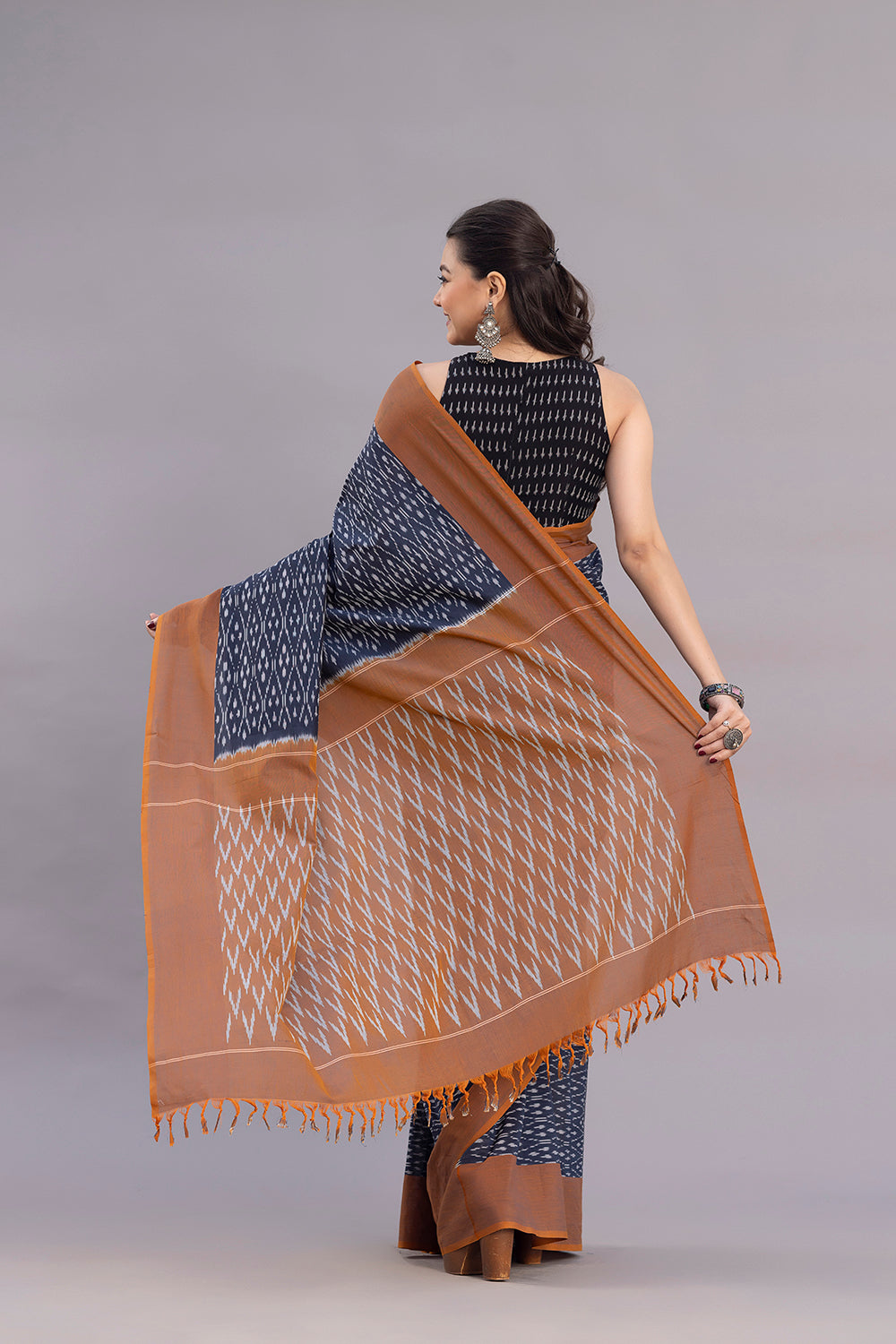 Handloom Navy Blue Cotton Silk Ikkat Woven Saree