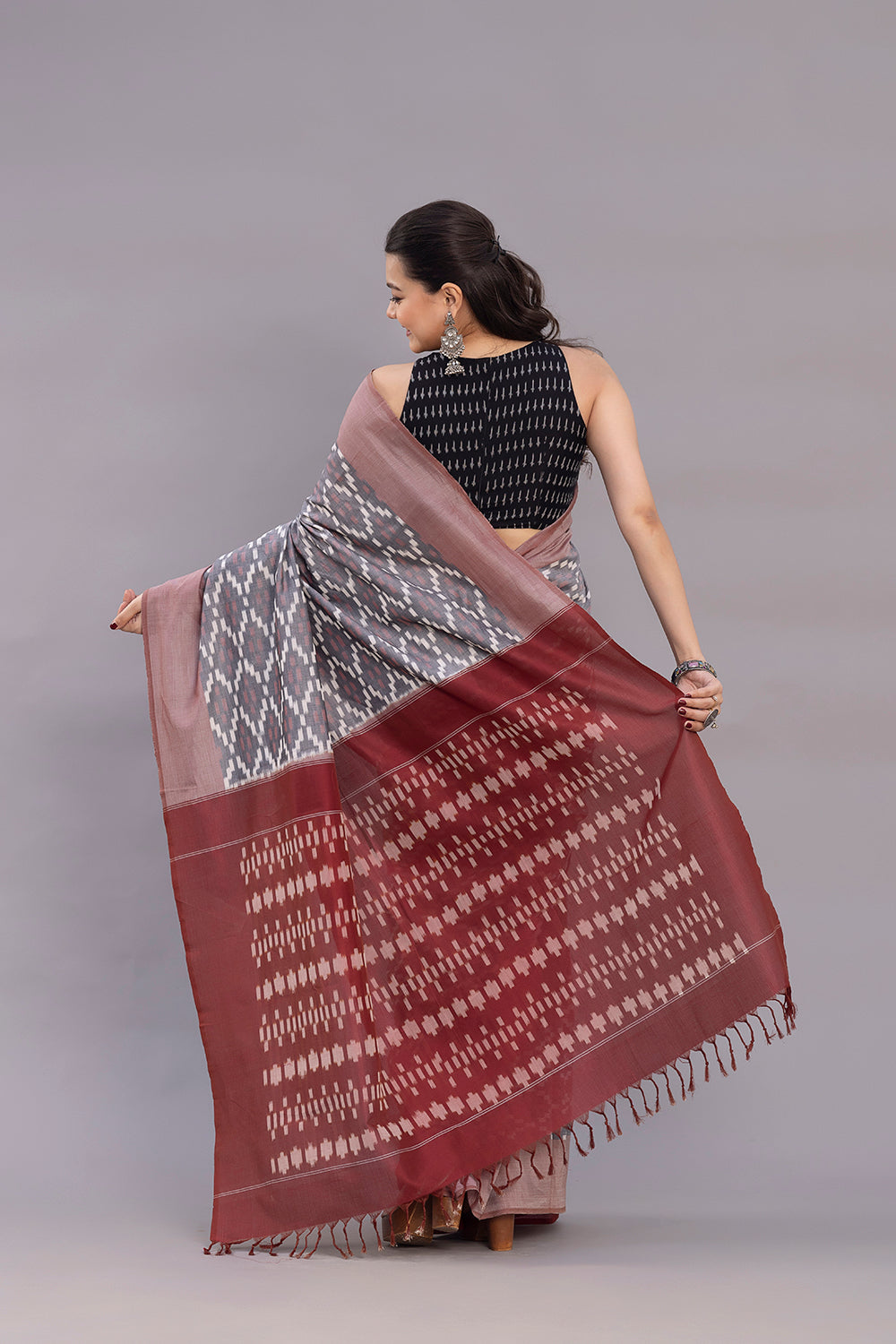 Handloom Grey Ikkat Cotton SIlk Saree