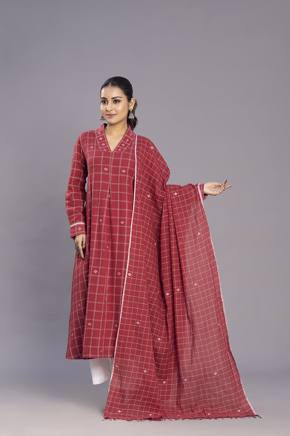 Brick Red Handwoven Checks Jamdani Cotton Kurta Set With Dupatta