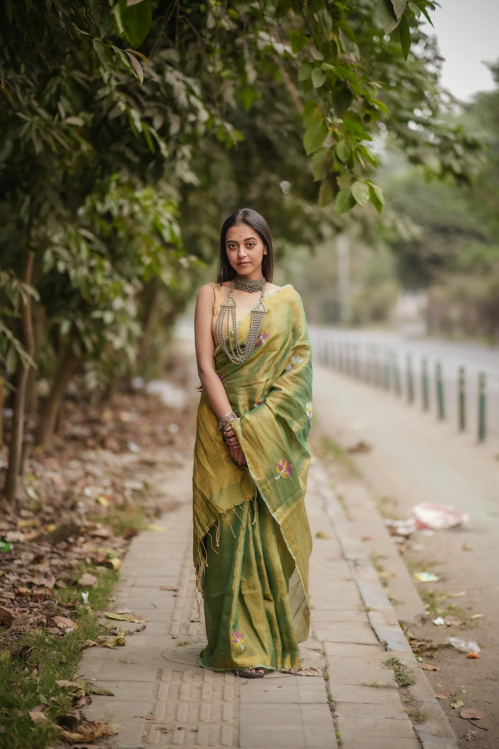 Handloom Green & Gold Tissue Linen Jamdani Saree