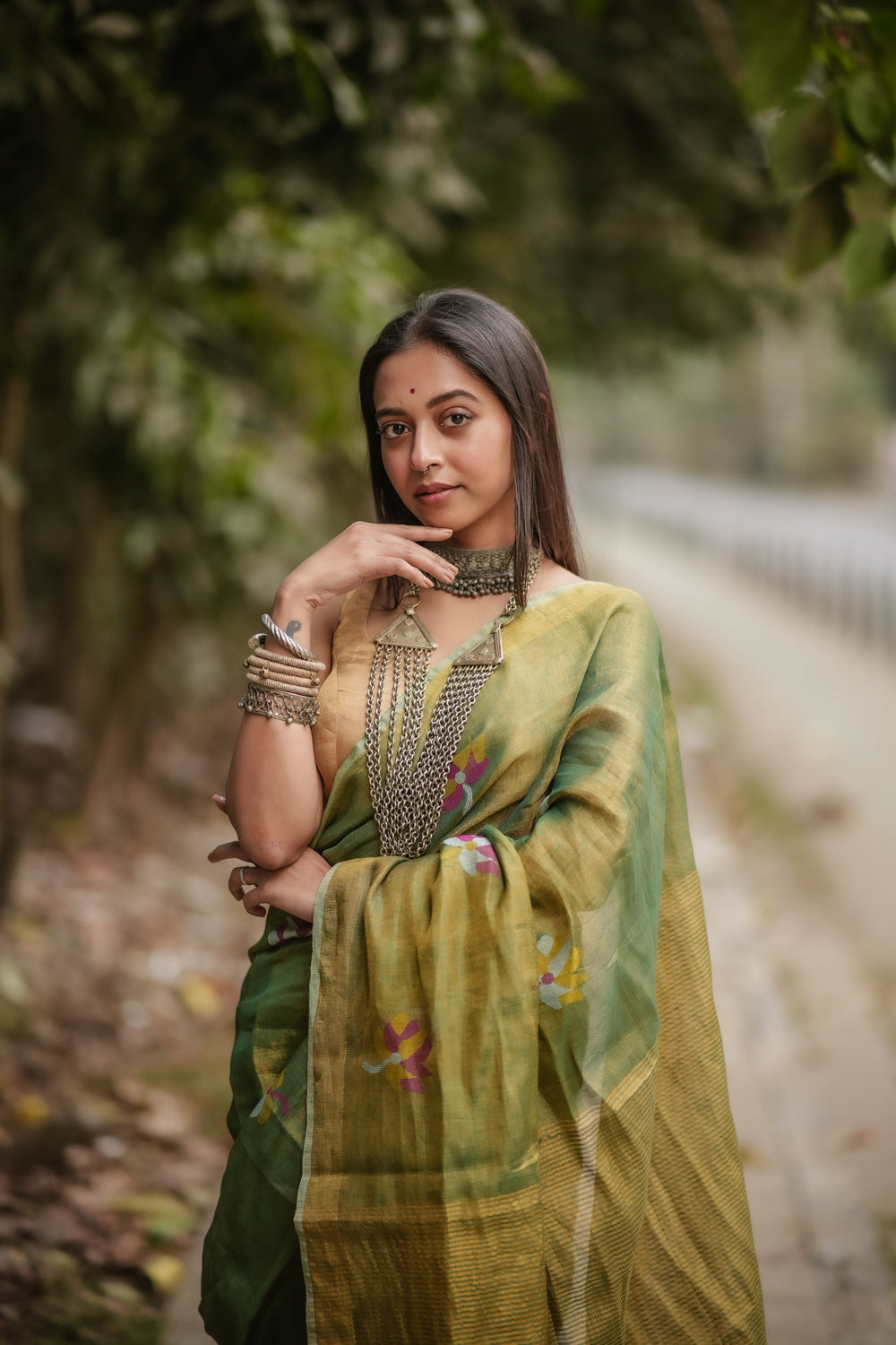 Handloom Green & Gold Tissue Linen Jamdani Saree