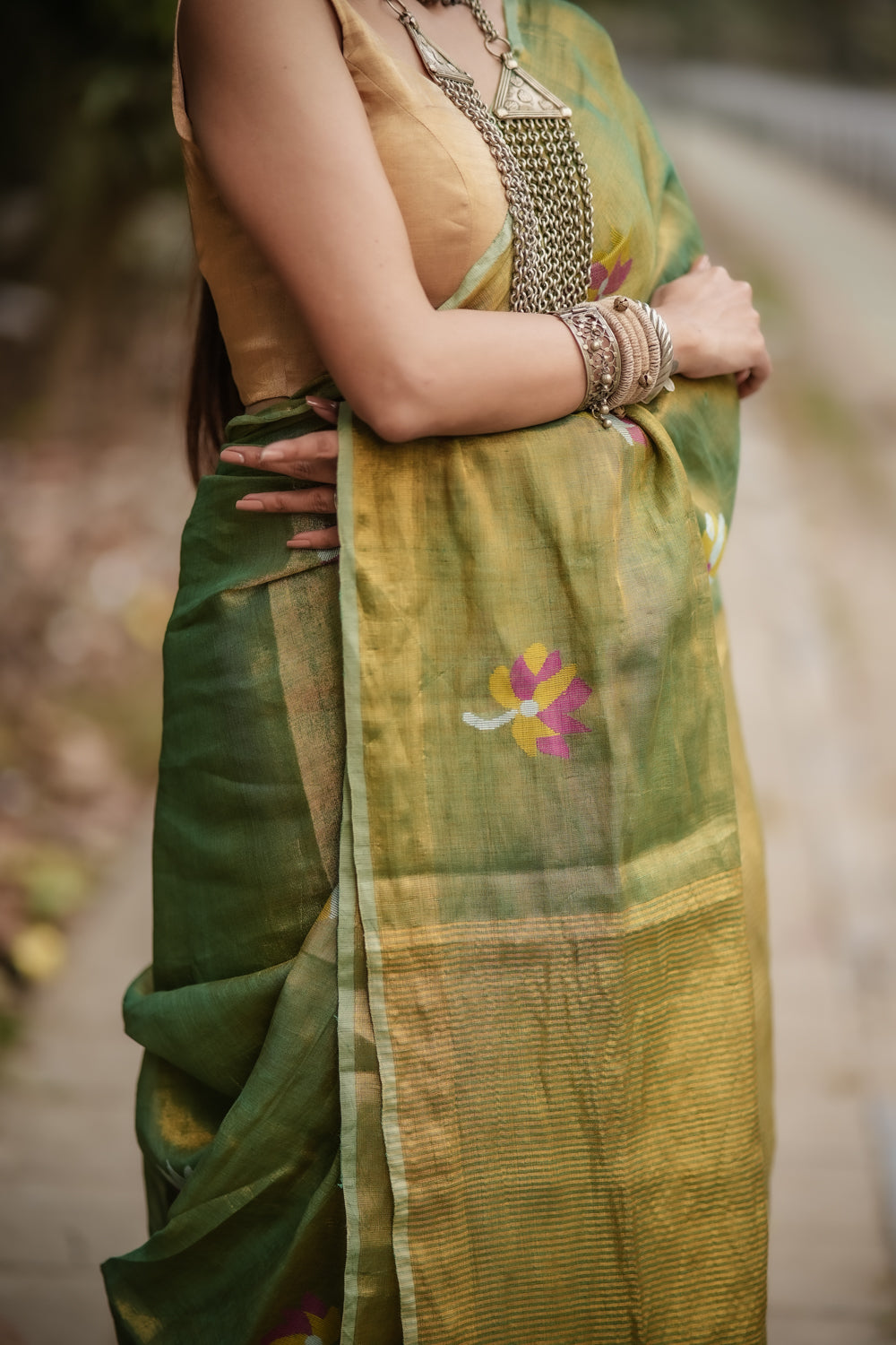 Handloom Green & Gold Tissue Linen Jamdani Saree