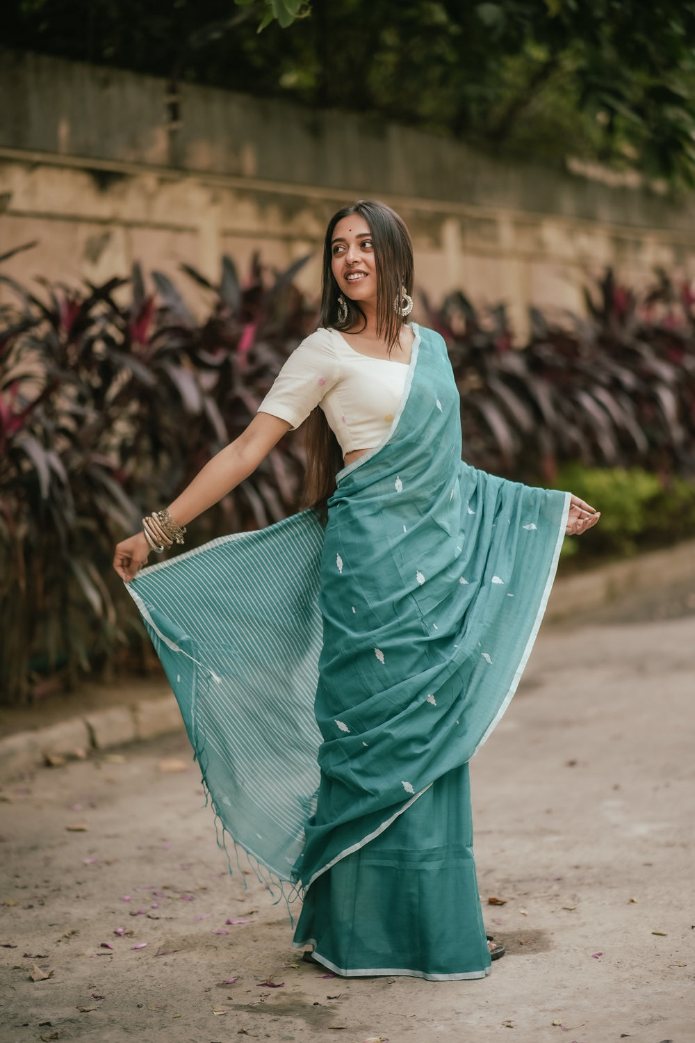 Handloom Aqua Green Mulmul Jamdani Saree