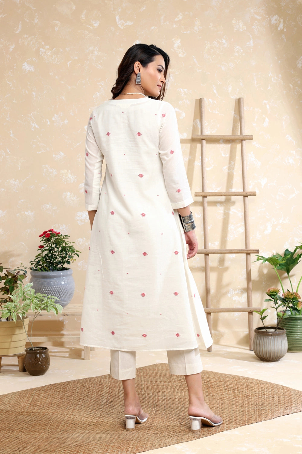 Back View of Handloom White Soft Cotton Jamdani Kurta Set