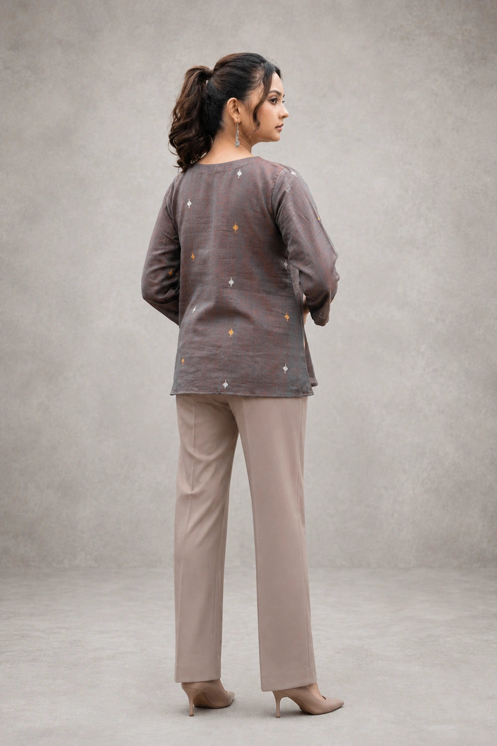 Brown duo tone Jamdani handwoven top styled look