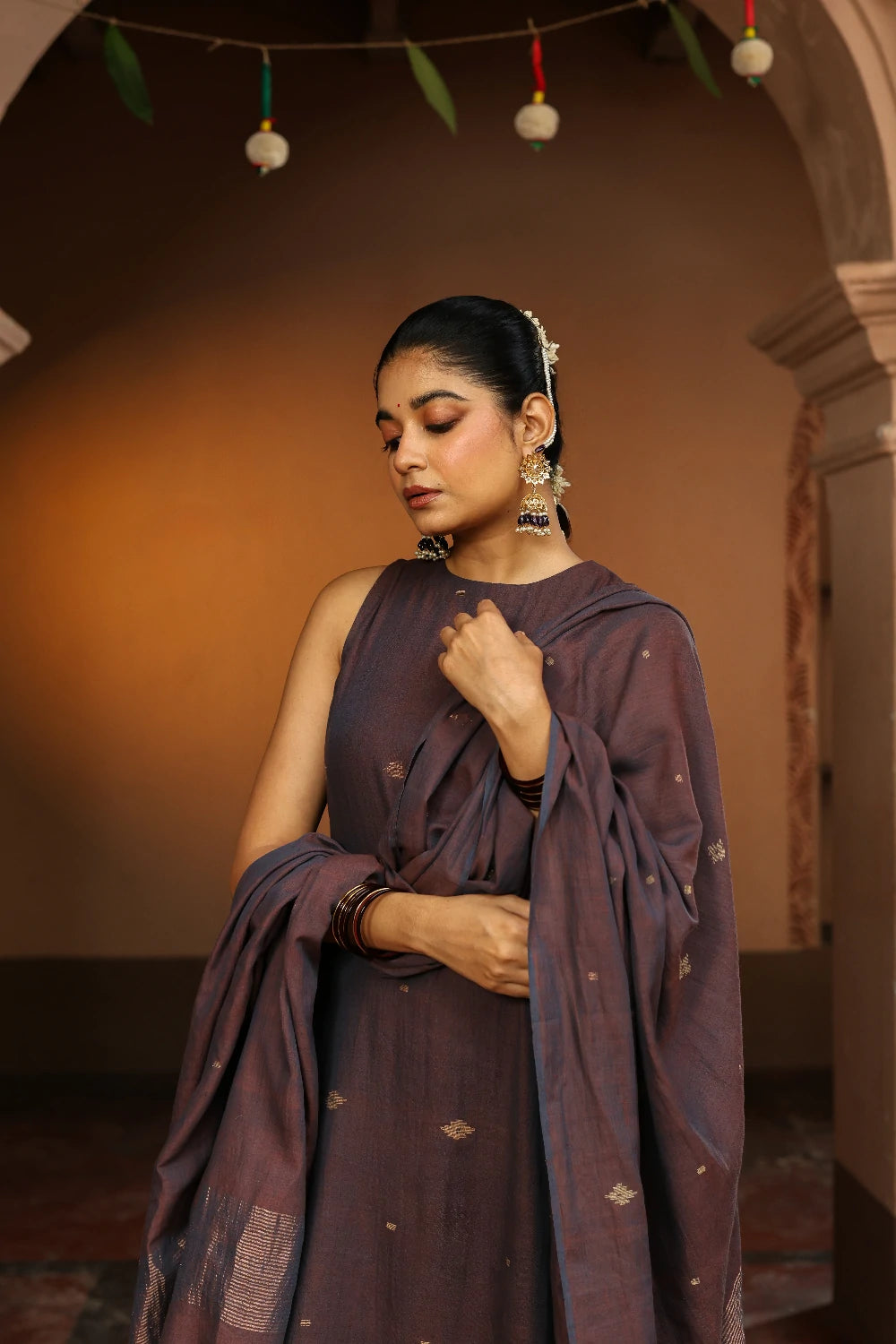 Deep Brown Handloom Zari Jamdani Kurta Set with Dupatta for Festive Occasions