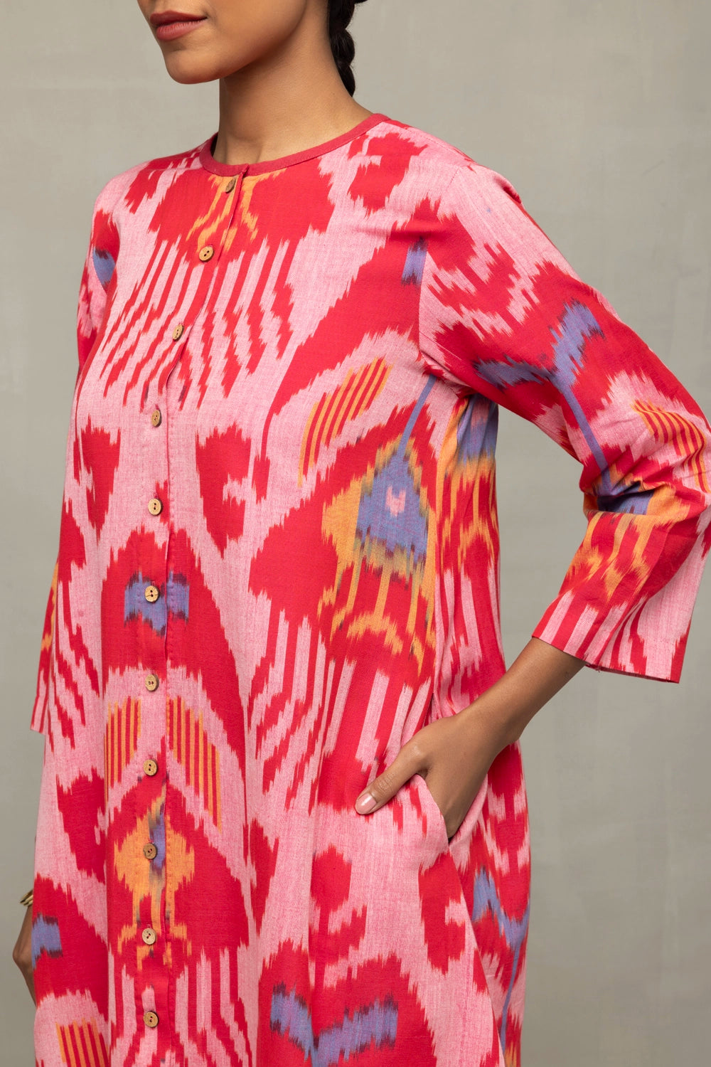 Elegant Pink Abstract Ikat Handloom Co-ord Set for Festive Wear