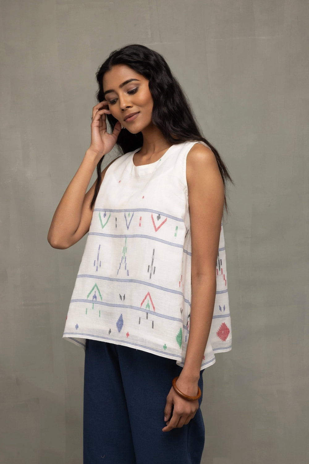 Elegant White Mist Jamdani Handwoven Top for Festive and Ethnic Wear