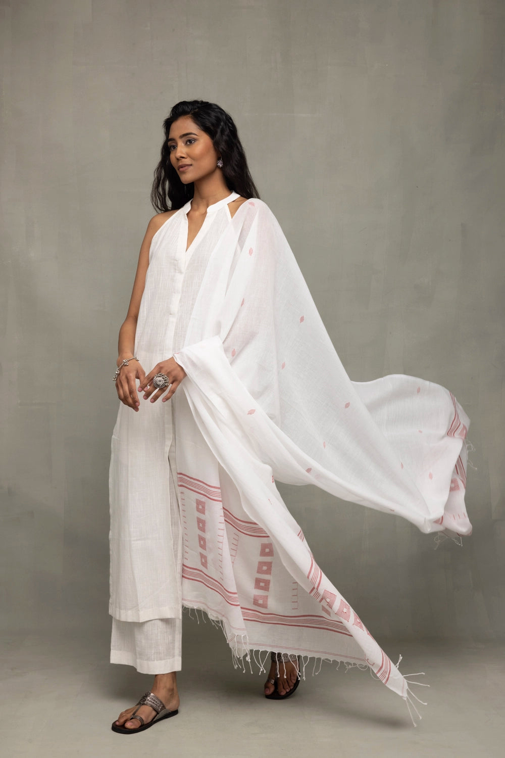 Elegant White Slub Cotton Kurta Set with Jamdani Dupatta for Festive Wear