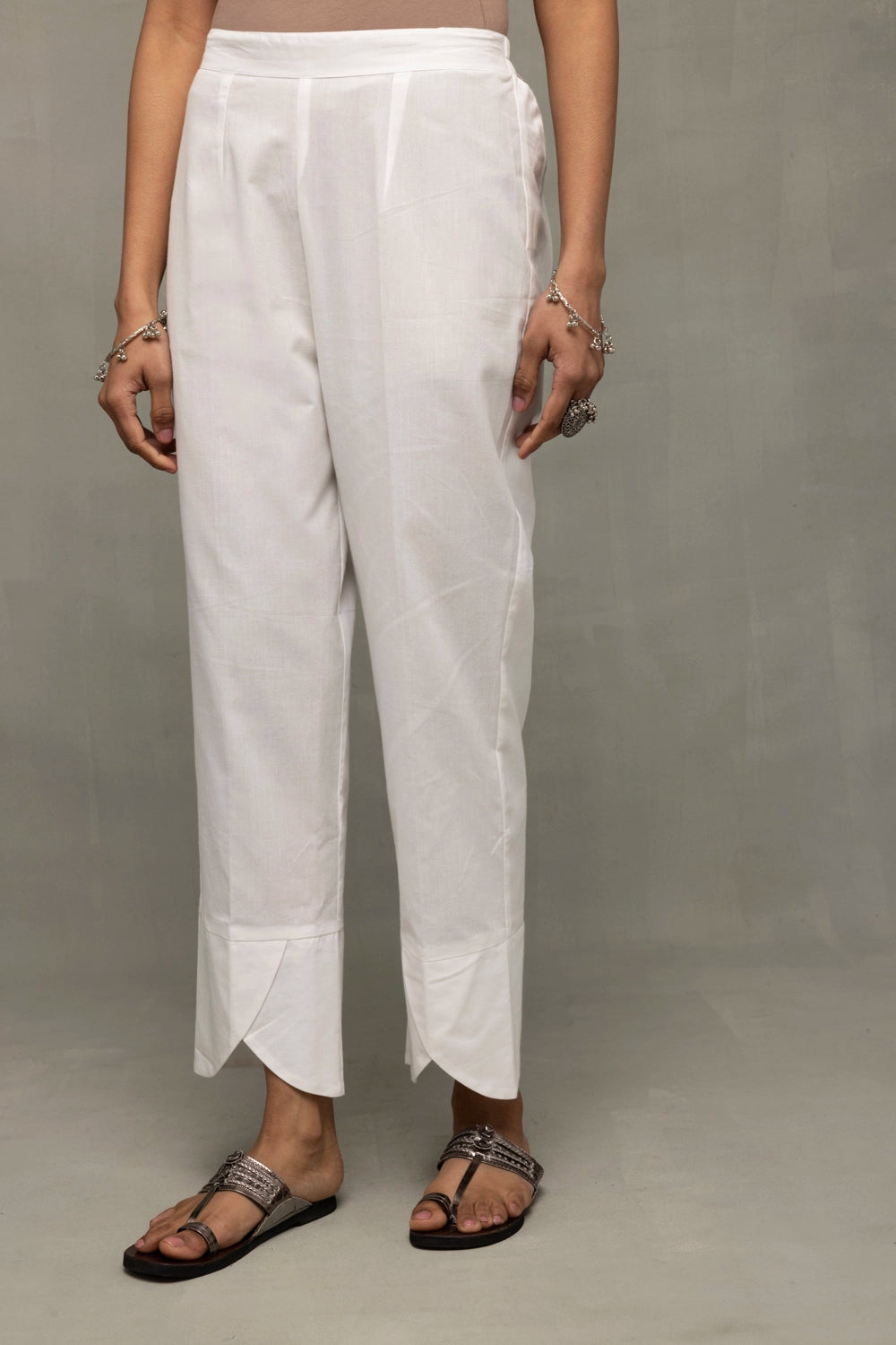 Handcrafted Ivory Sage Green Pure Cotton Jamdani Kurta Set for Office Wear