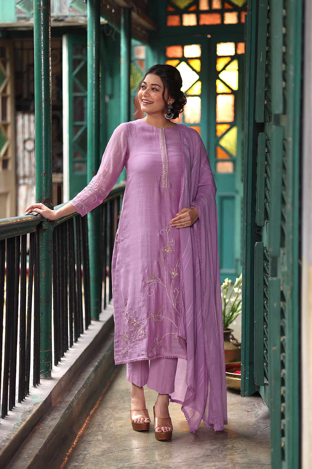Handcrafted Lavender Purple Mul Chanderi Embroidered Kurta Set with Dupatta