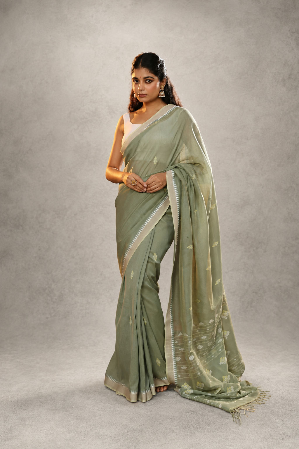 Handloom pistachio green pure cotton Jamdani saree