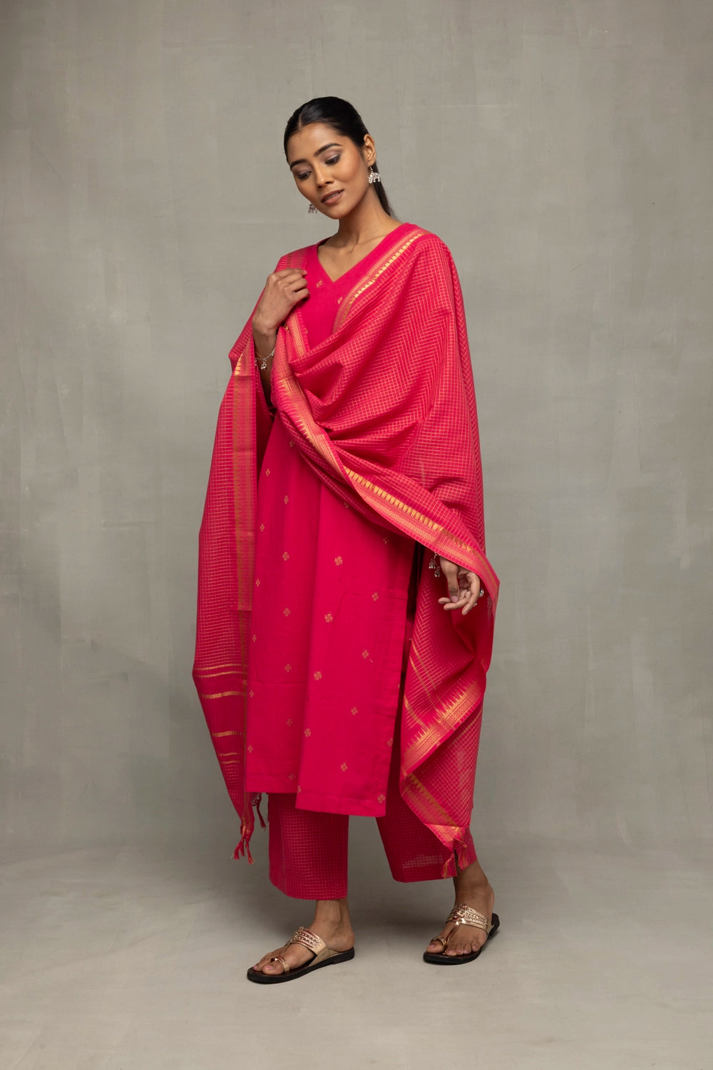 Handwoven Amaranth South Cotton Kurta Set with Traditional Weave