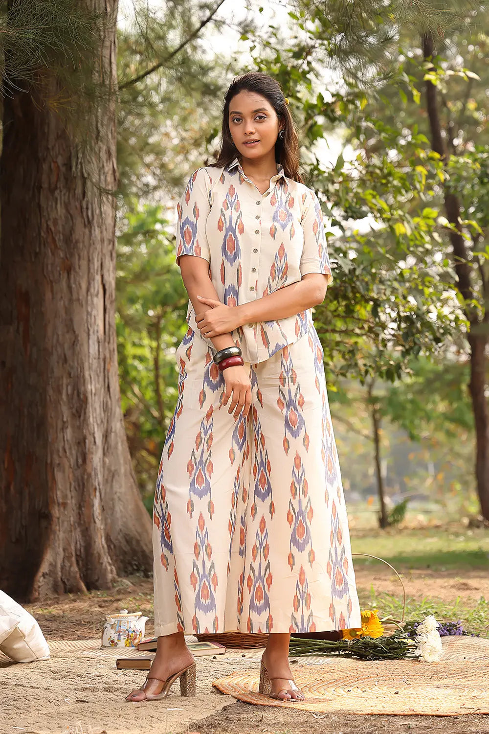 Handwoven Cream Pure Cotton Ikat Co-ord Set with Traditional Pattern