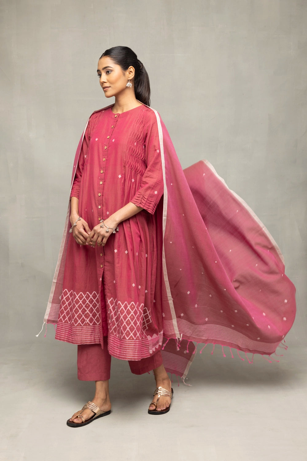 Handwoven Pink Pure Cotton Jamdani Kurta Set with Traditional Motifs and Dupatta