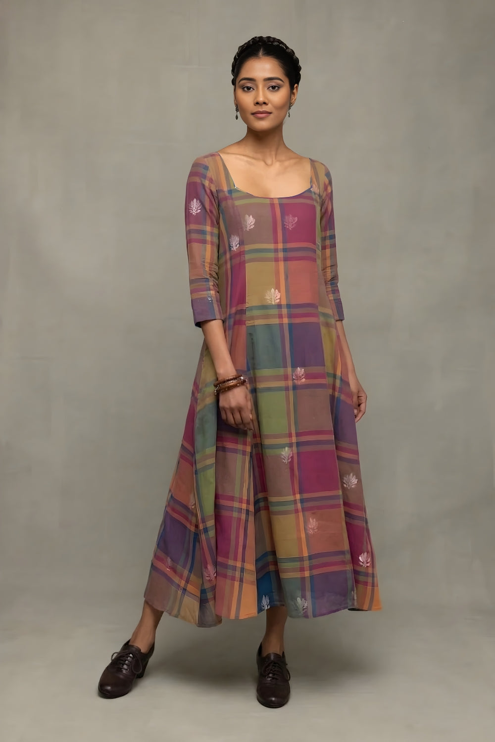 Handwoven Pure Cotton Jamdani Dress with Shalpa Lotus Motifs