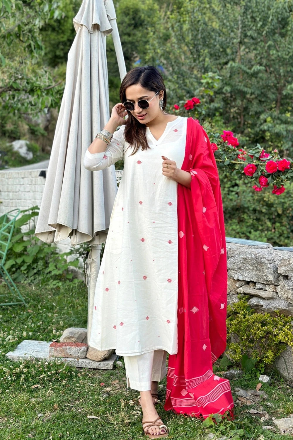 Handwoven White Soft Cotton Jamdani Kurta Set with Traditional Motifs
