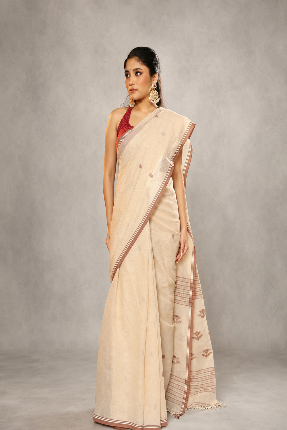 Handloom Beige Pure Cotton Jamdani Saree