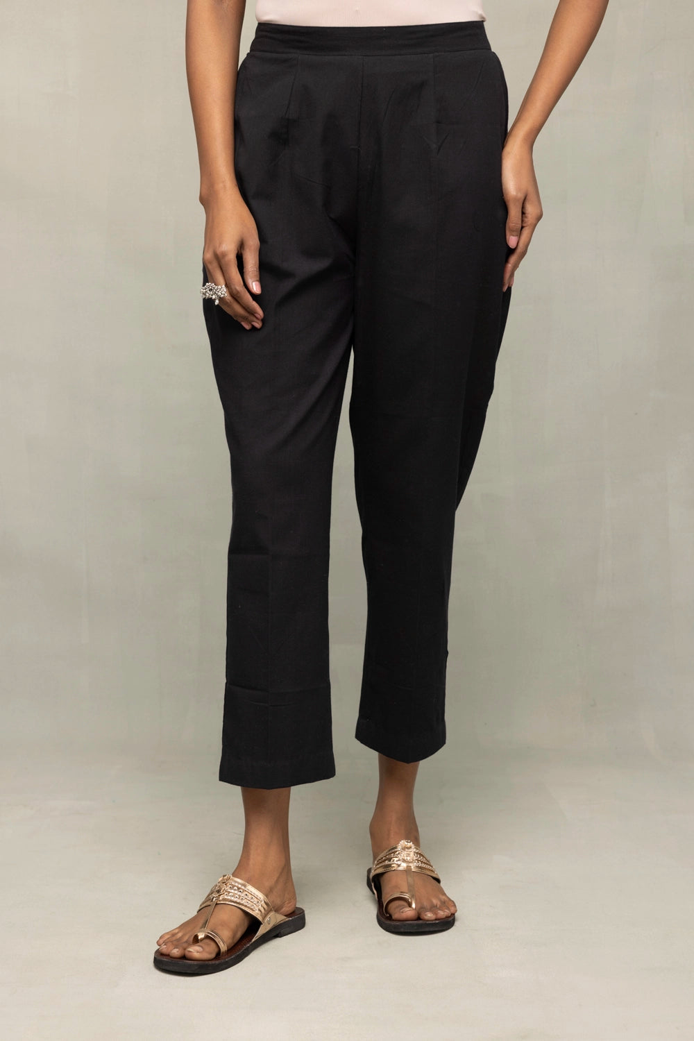 Lightweight Breathable Black and Yellow Hearts South Cotton Co-ord Set for Everyday Wear