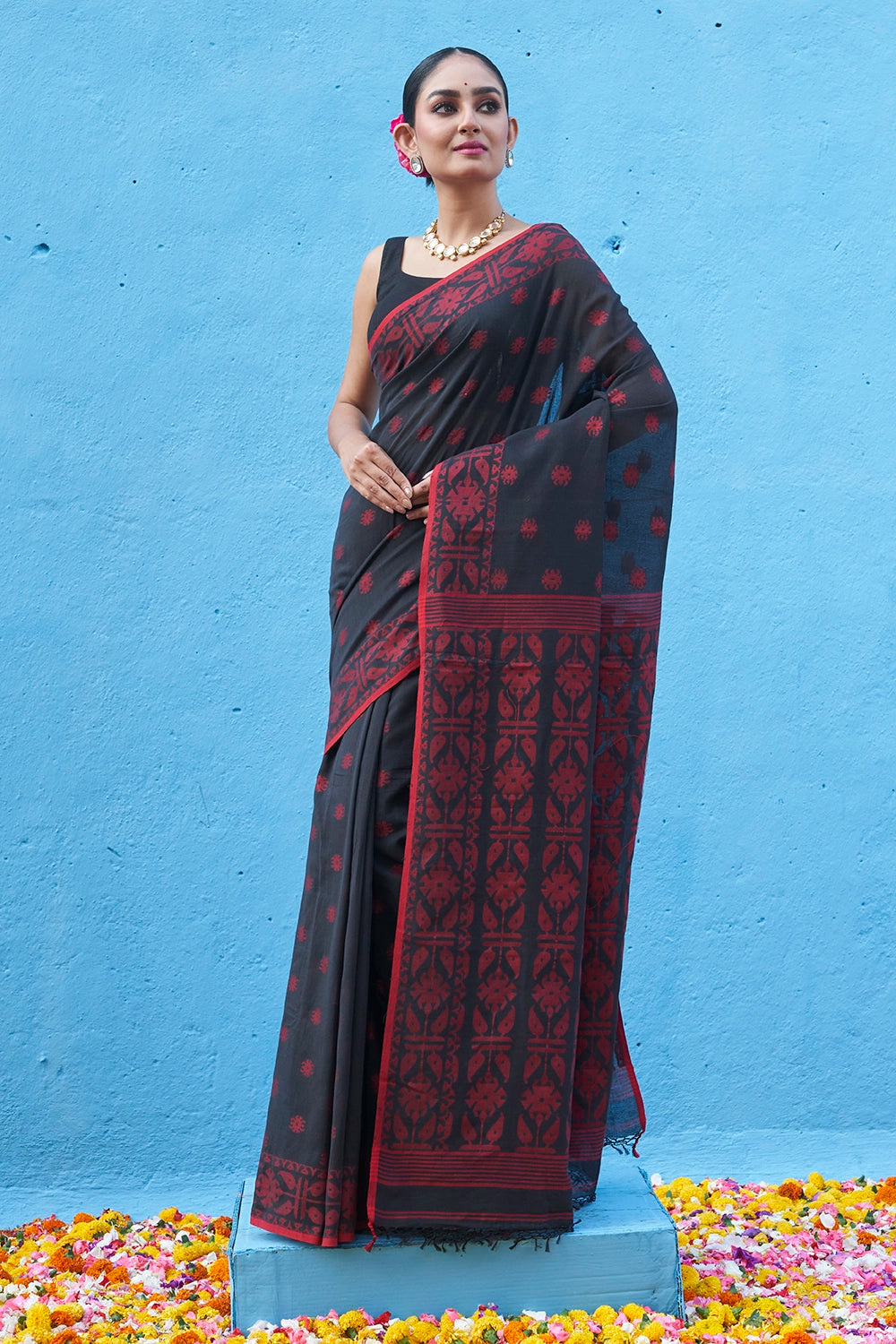 Handloom Black & Red Soft Cotton Jamdani Saree