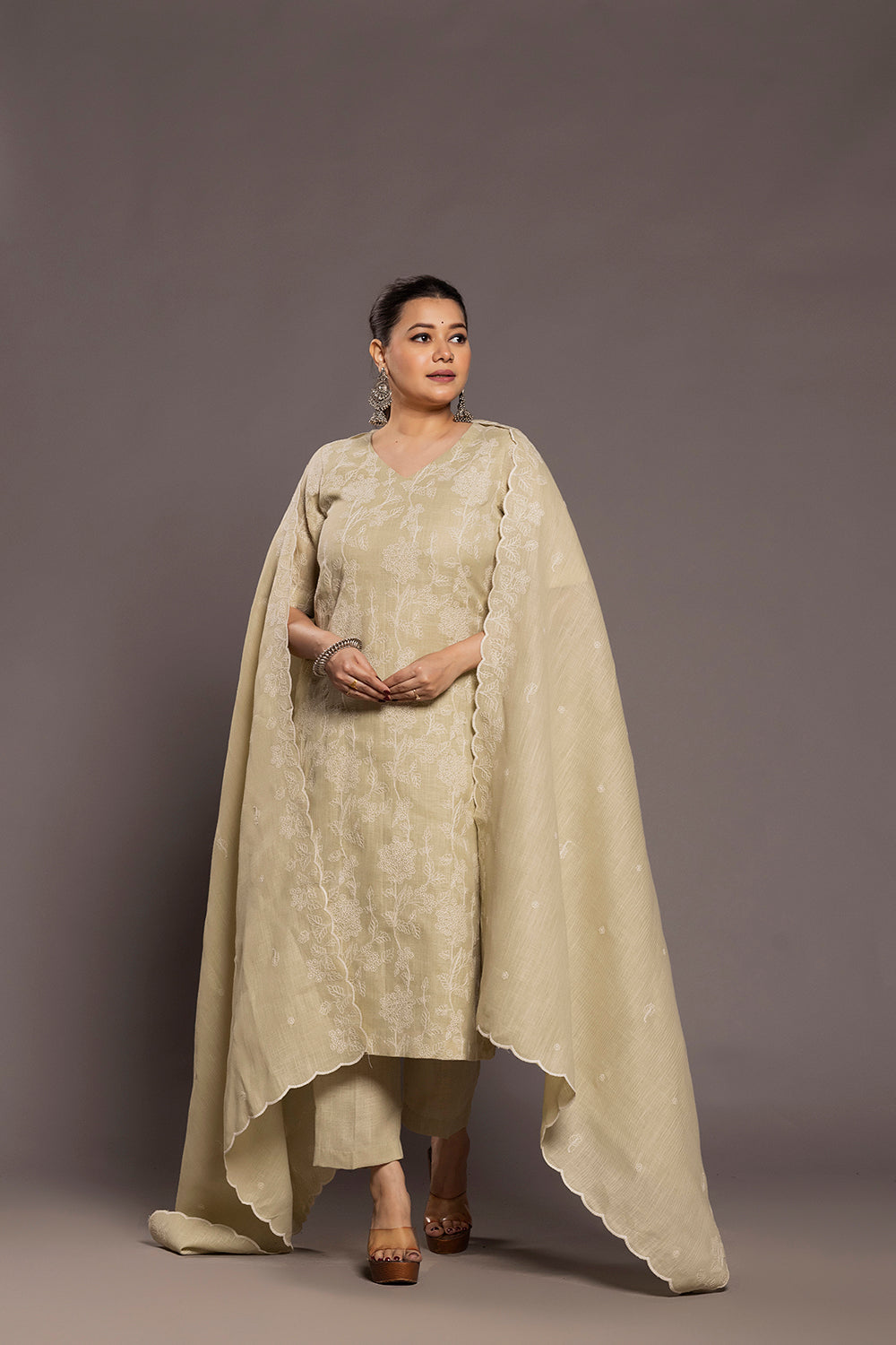 Premium Green Essence Linen Embroidered Kurta Set for Everyday Wear