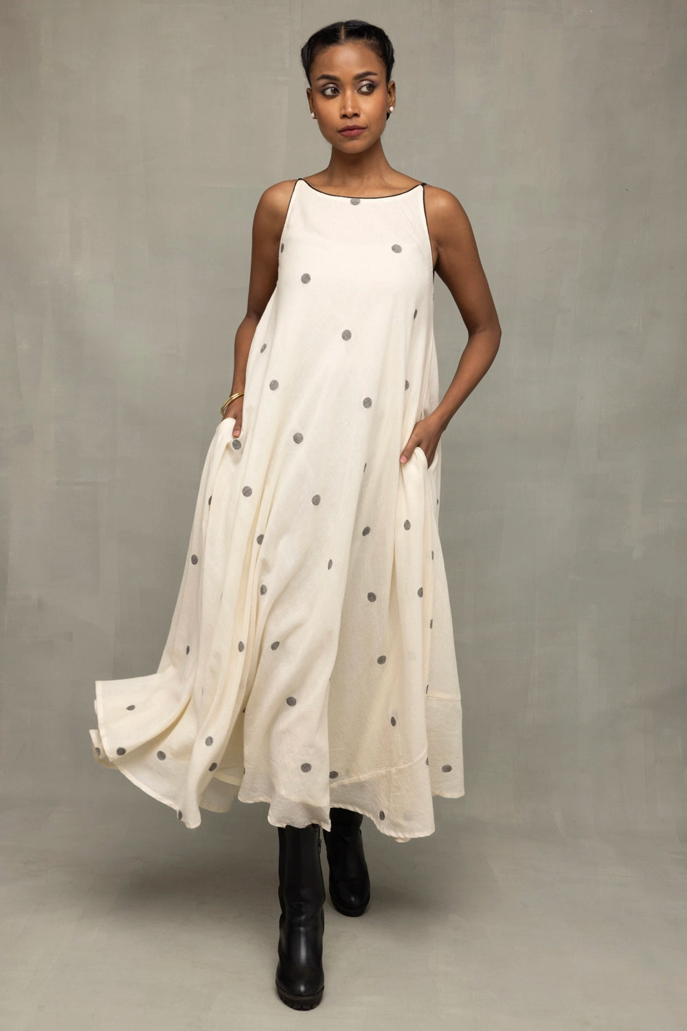 Premium Pearl White Trapeze Jamdani Handwoven Dress for Wedding Wear