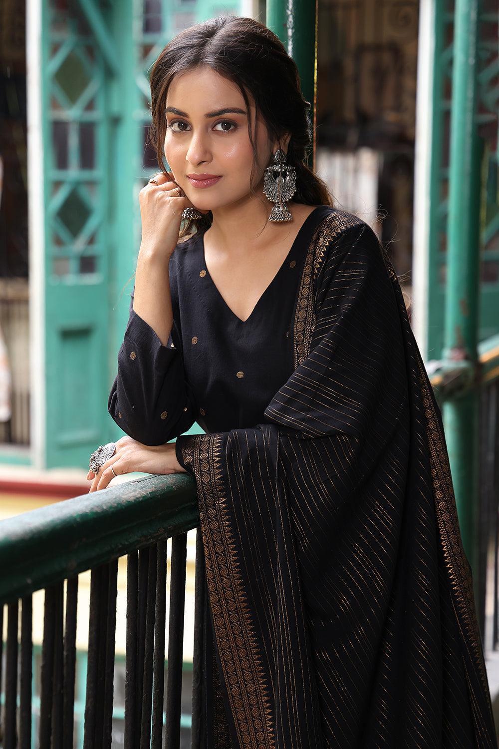 Black Pure South Cotton Zari Kurta Set With Dupatta