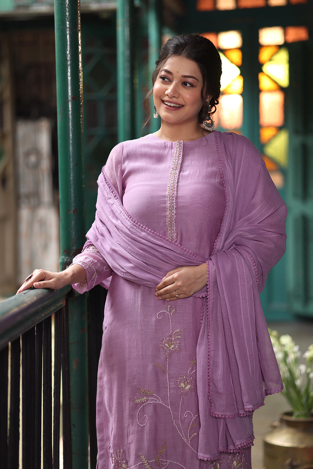 Lavender Purple Mul Chanderi Embriodered Kurta Set With Dupatta